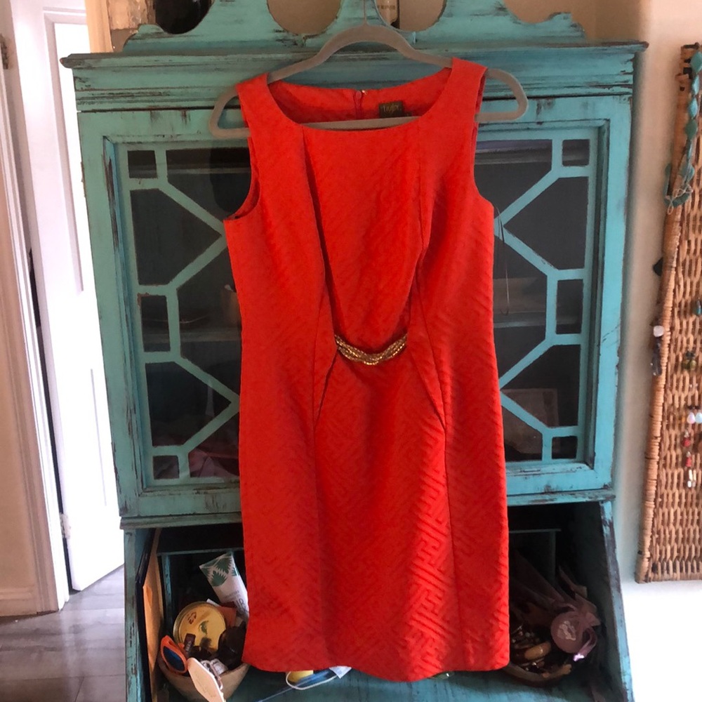 Taylor sleeveless business professional dress